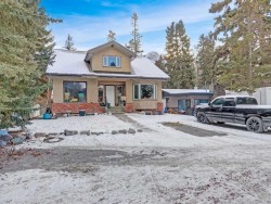 809 13 Street Canmore, AB T1W 1W5