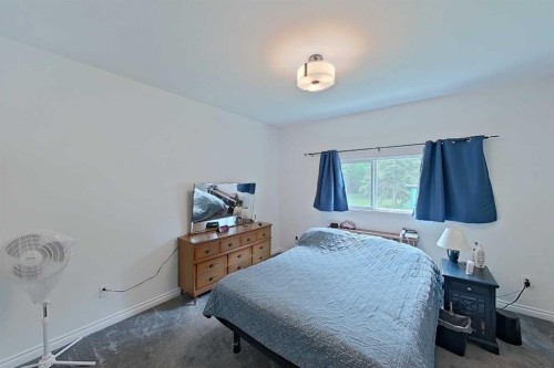 693069 265 Range, Smith, AB - Indoor Photo Showing Bedroom