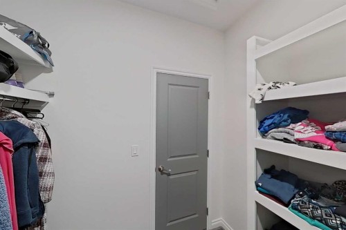 693069 265 Range, Smith, AB - Indoor With Storage