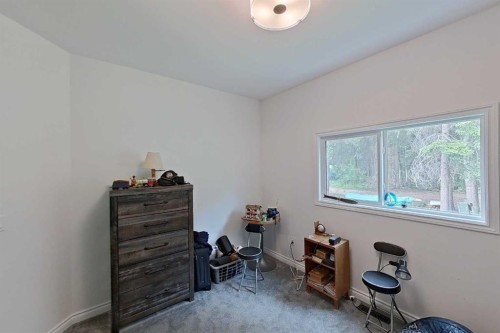 693069 265 Range, Smith, AB - Indoor Photo Showing Bedroom