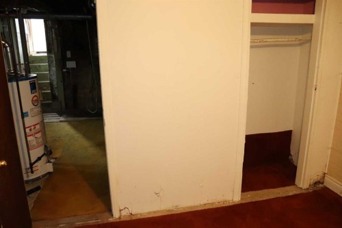 4618 6 Avenue, Edson, AB - Indoor Photo Showing Other Room