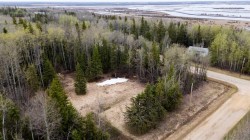 10 1 Avenue NEGrouard, AB T0G 1C0