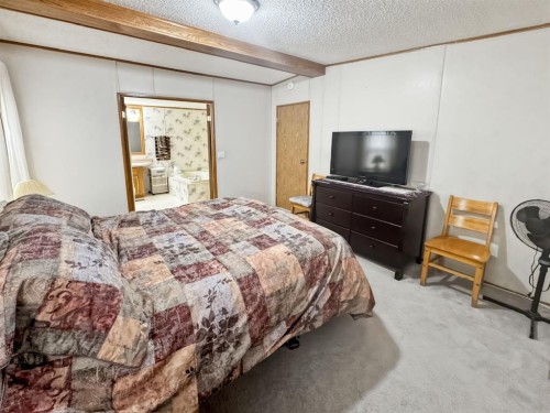 4524 47 Avenue, Mayerthorpe, AB 