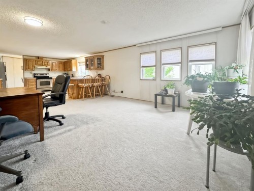 4524 47 Avenue, Mayerthorpe, AB 