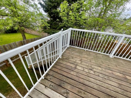 5909 11 Avenue, Edson, AB 