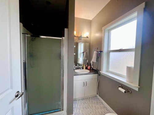 6-214 Mcardell Drive, Hinton, AB 