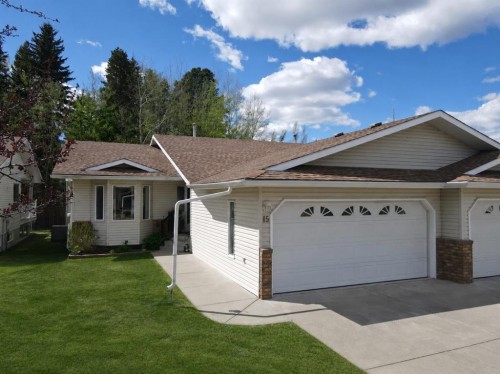 15-180 Park Drive  Whitecourt, AB T7S 1S5