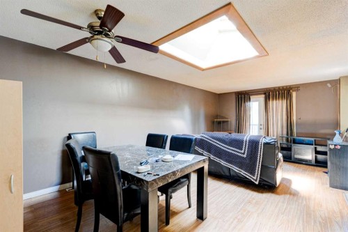 7417 35Th Avenue Nw, Calgary, AB - Indoor
