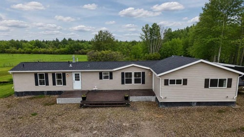 17010 Township Road 542  Rural Yellowhead County, AB T7E 3V4