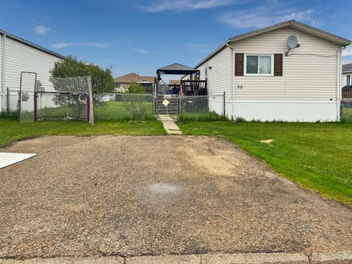 30 Davio Place, Whitecourt, AB 