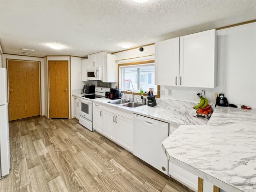30 Davio Place, Whitecourt, AB 