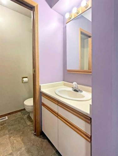 61 Blueberry Dive, Whitecourt, AB 