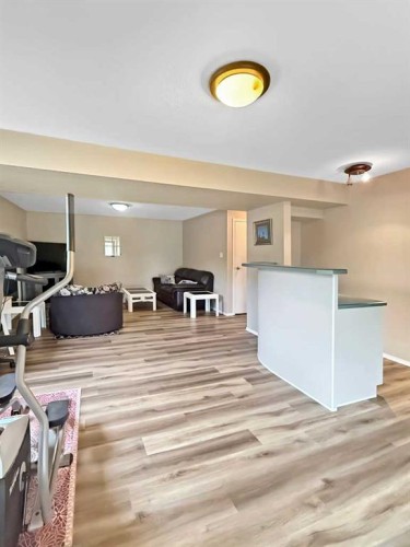 61 Blueberry Dive, Whitecourt, AB 