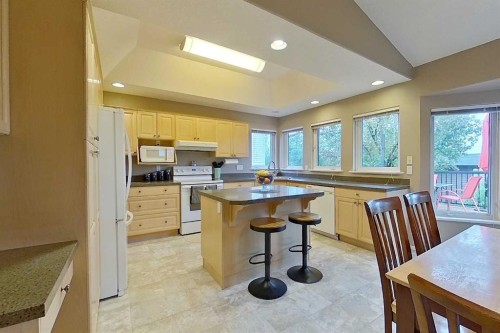 2904 45 Avenue, Athabasca, AB - Indoor Photo Showing Other Room