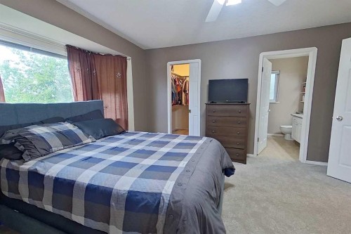 2904 45 Avenue, Athabasca, AB - Indoor Photo Showing Bedroom