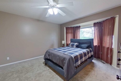 2904 45 Avenue, Athabasca, AB - Indoor Photo Showing Bedroom