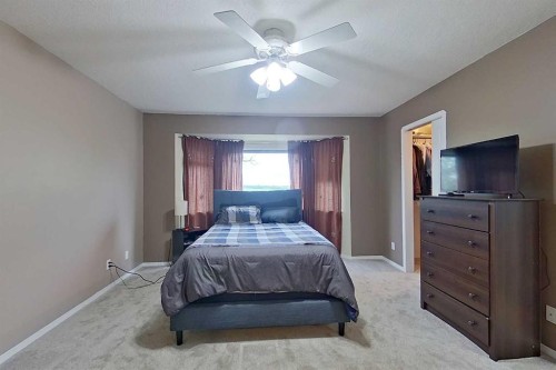 2904 45 Avenue, Athabasca, AB - Indoor Photo Showing Bedroom