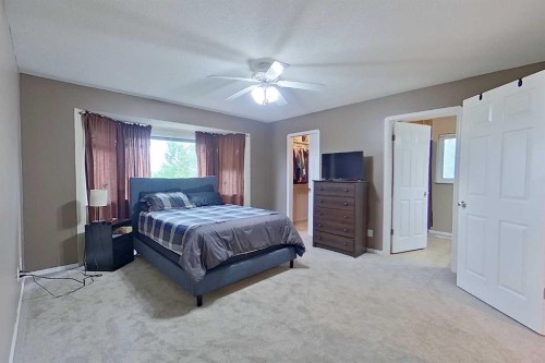 2904 45 Avenue, Athabasca, AB - Indoor Photo Showing Bedroom
