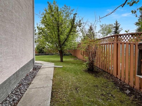 2904 45 Avenue, Athabasca, AB - Outdoor