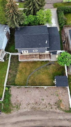 5105 13 Avenue, Edson, AB 