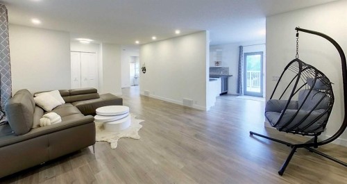 5105 13 Avenue, Edson, AB 