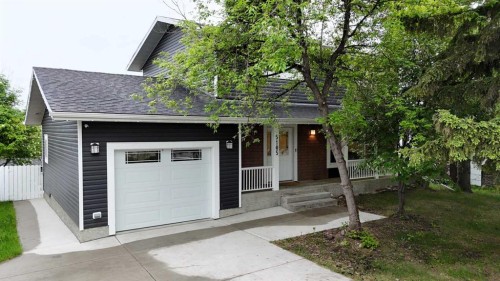 5105 13 Avenue, Edson, AB 