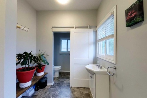 5105 13 Avenue, Edson, AB 
