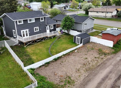 5105 13 Avenue, Edson, AB 