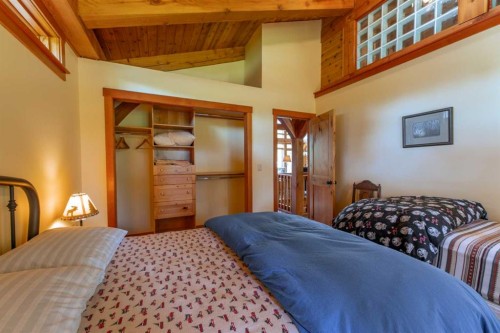 4813 Mountain Road, Brule, AB 