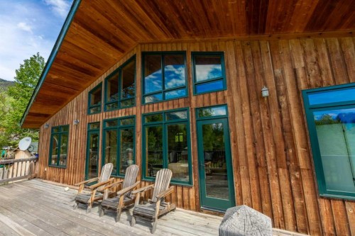4813 Mountain Road, Brule, AB 
