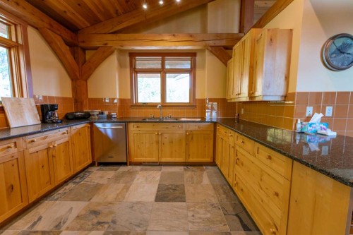 4813 Mountain Road, Brule, AB 