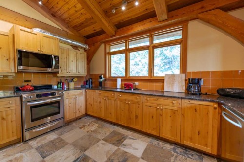 4813 Mountain Road, Brule, AB 
