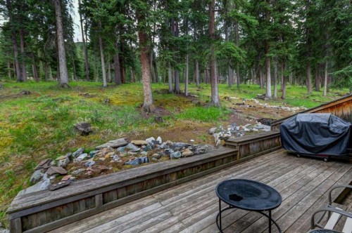 8-125 Cave Avenue, Banff, AB 