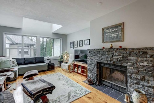 8-125 Cave Avenue, Banff, AB 
