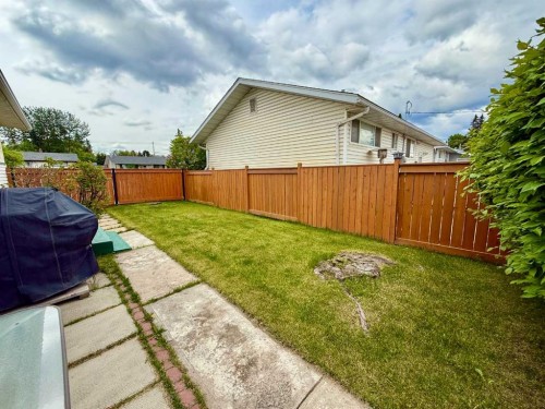 114 Bliss Avenue, Hinton, AB 