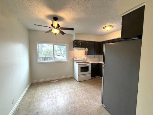 45A Kallbom Crescent, Whitecourt, AB - Indoor Photo Showing Kitchen
