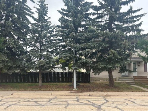45A Kallbom Crescent, Whitecourt, AB - Outdoor