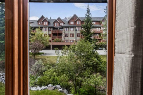 205-170 Crossbow Place, Canmore, AB 