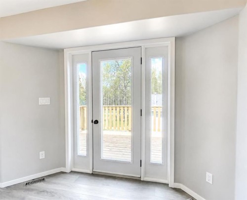 5108 18 Avenue, Edson, AB - Indoor Photo Showing Other Room