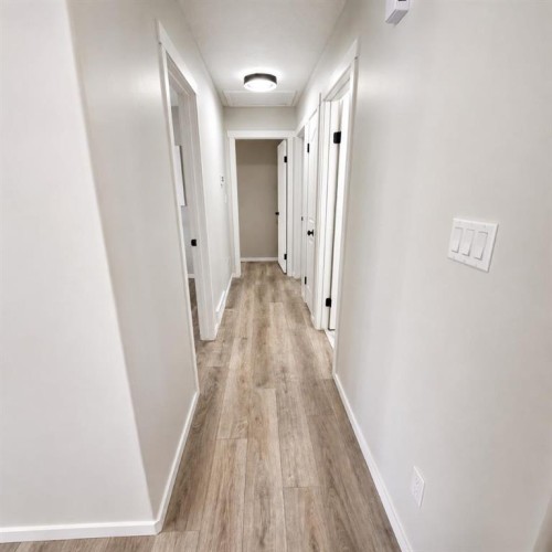 5108 18 Avenue, Edson, AB - Indoor Photo Showing Other Room