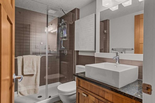 218-106 Stewart Creek Landing, Canmore, AB 