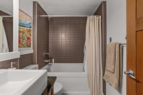 218-106 Stewart Creek Landing, Canmore, AB 