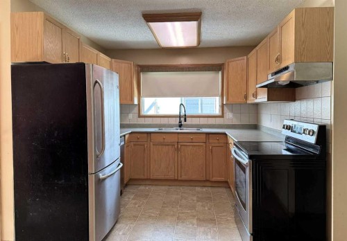 5704 Westhaven Drive, Edson, AB 