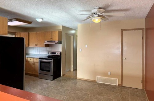 5704 Westhaven Drive, Edson, AB 