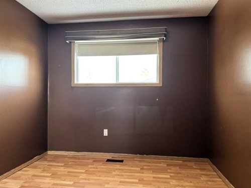 5704 Westhaven Drive, Edson, AB 