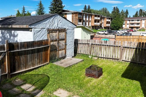 5704 Westhaven Drive, Edson, AB - Outdoor