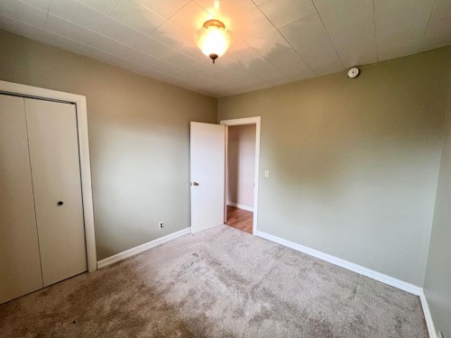 115 Poboktan Road, Hinton, AB 
