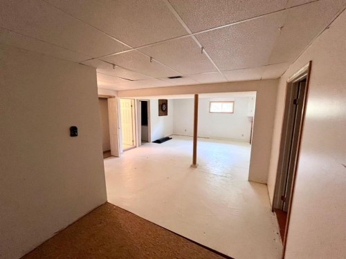 115 Poboktan Road, Hinton, AB 