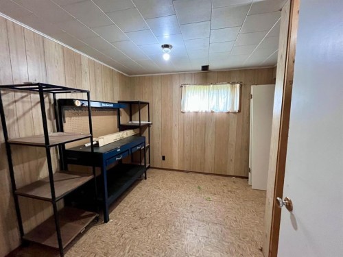 115 Poboktan Road, Hinton, AB 