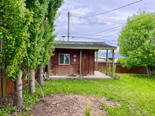 115 Poboktan Road, Hinton, AB 